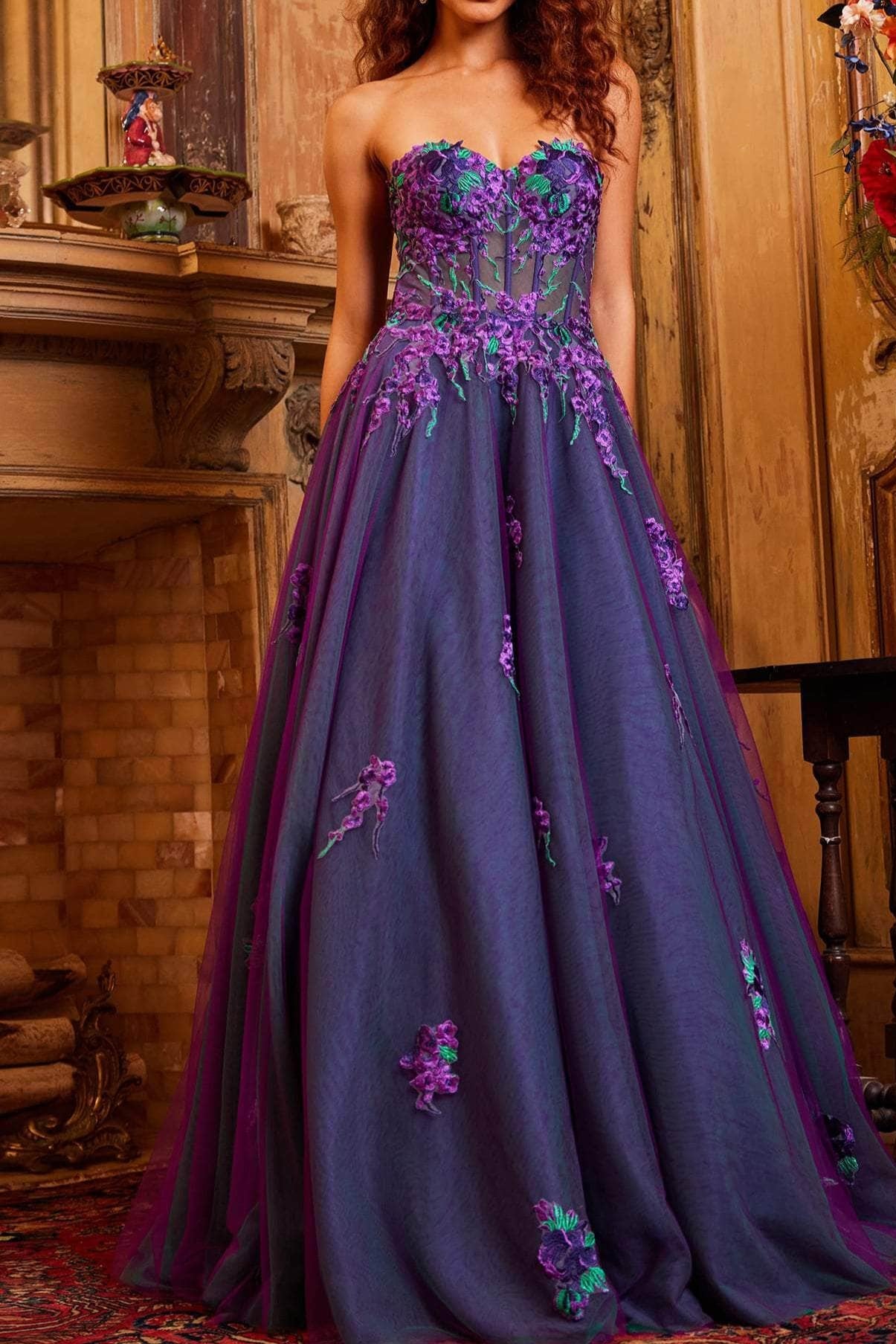 Formal Women's Dresses A-line/Princess Strapless Floral Lace Plus Size Prom Gown Floor Length Prom Dress Prom Dress Shops